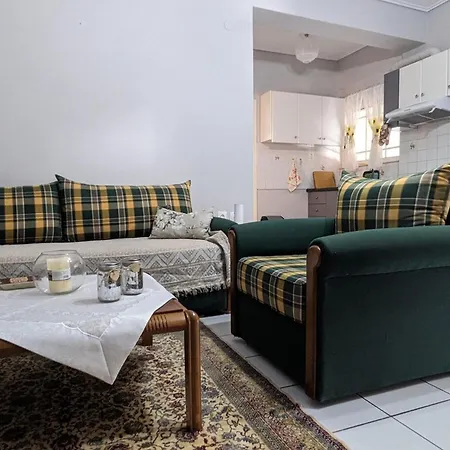 In Agios Konstantinos * Agios Konstantinos (Phthiotis)