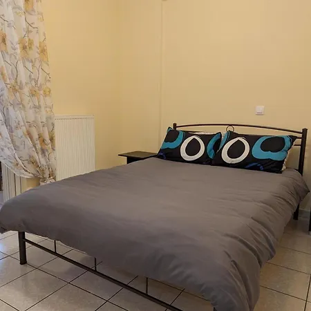 In Agios Konstantinos Apartment *